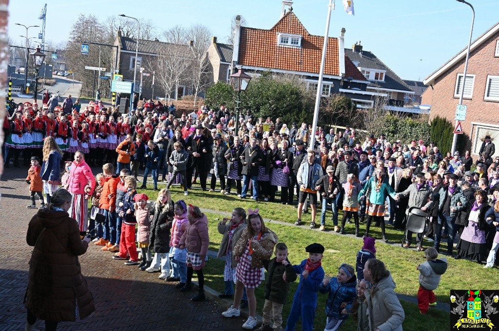 ../Images/Boerenbruiloft gemeentehuis 2025 108.jpg